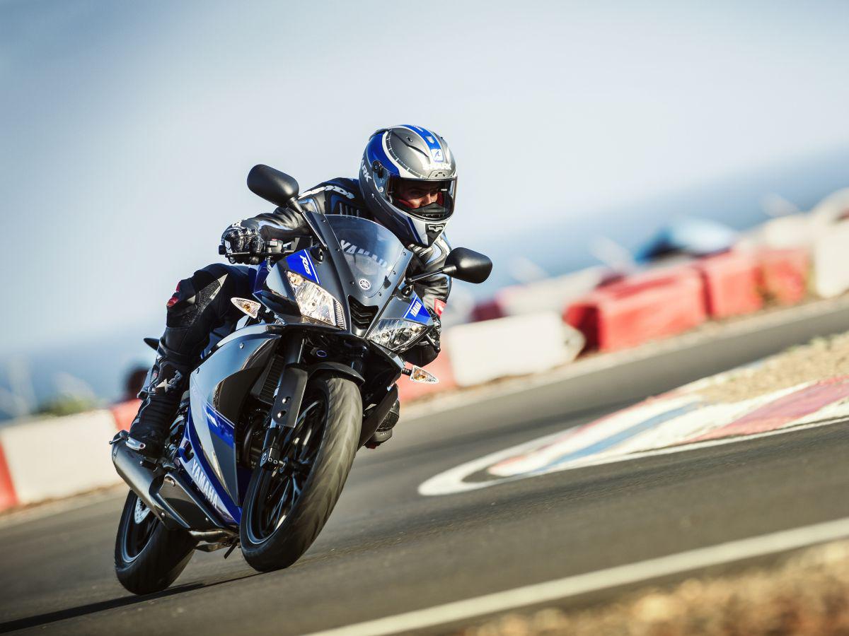 Yamaha YZF-R125 in Action