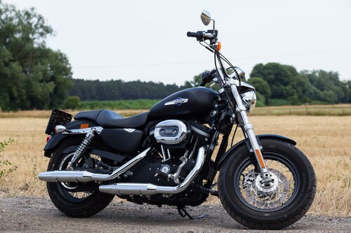 Harley Sportster Custom Limited
