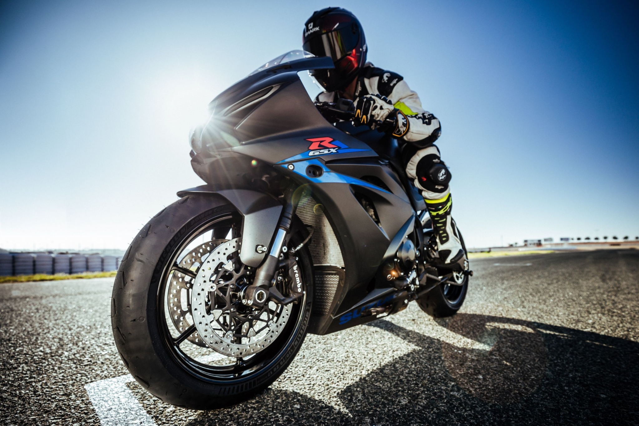Michelin mit 10 neuen Motorradreifen 2020