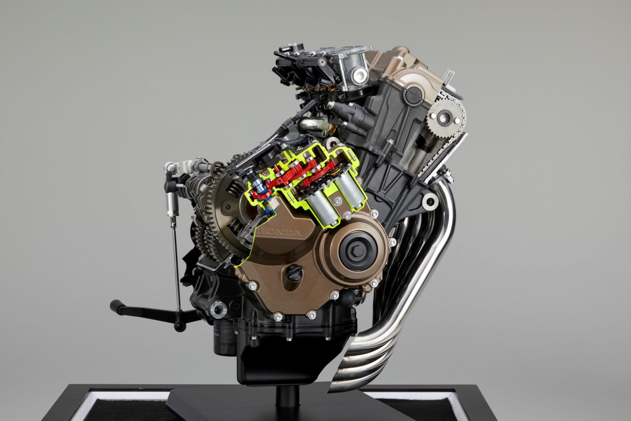 Honda CBR650R E-kopplingstest 2024 - Bild 65