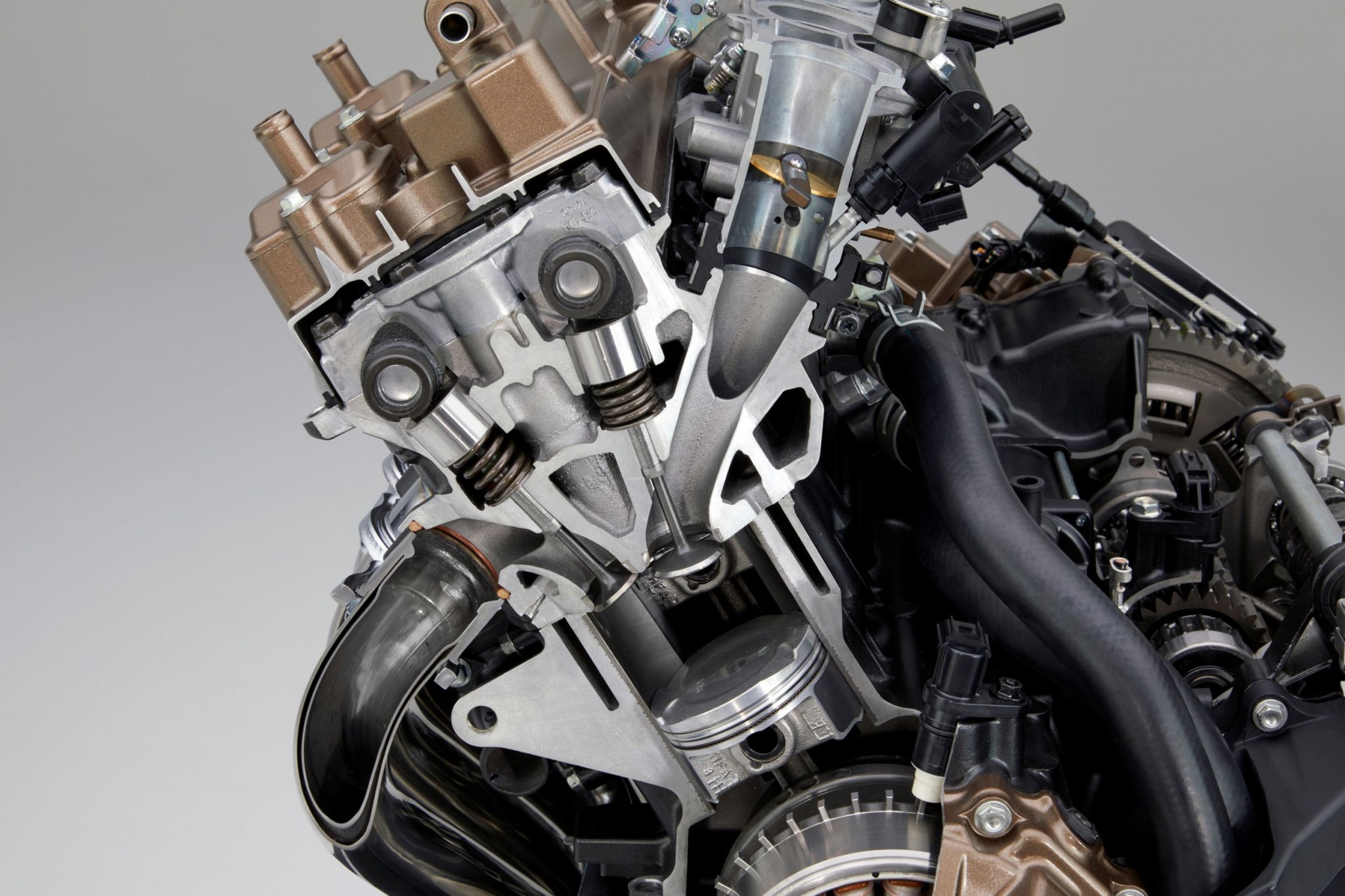 Honda CBR650R E-kopplingstest 2024 - Bild 47