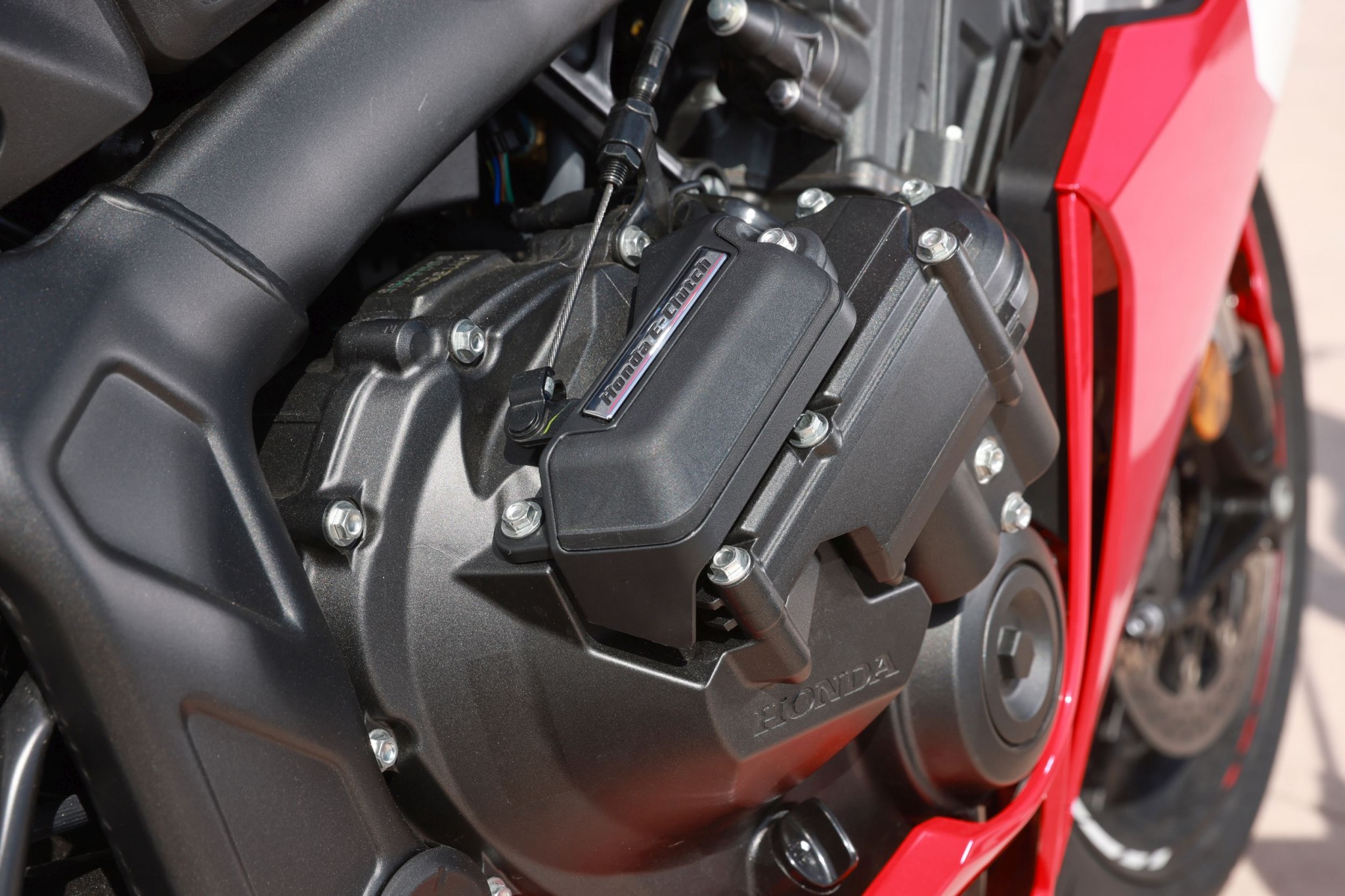 Honda CBR650R E-Clutch Test 2024 - Image 43