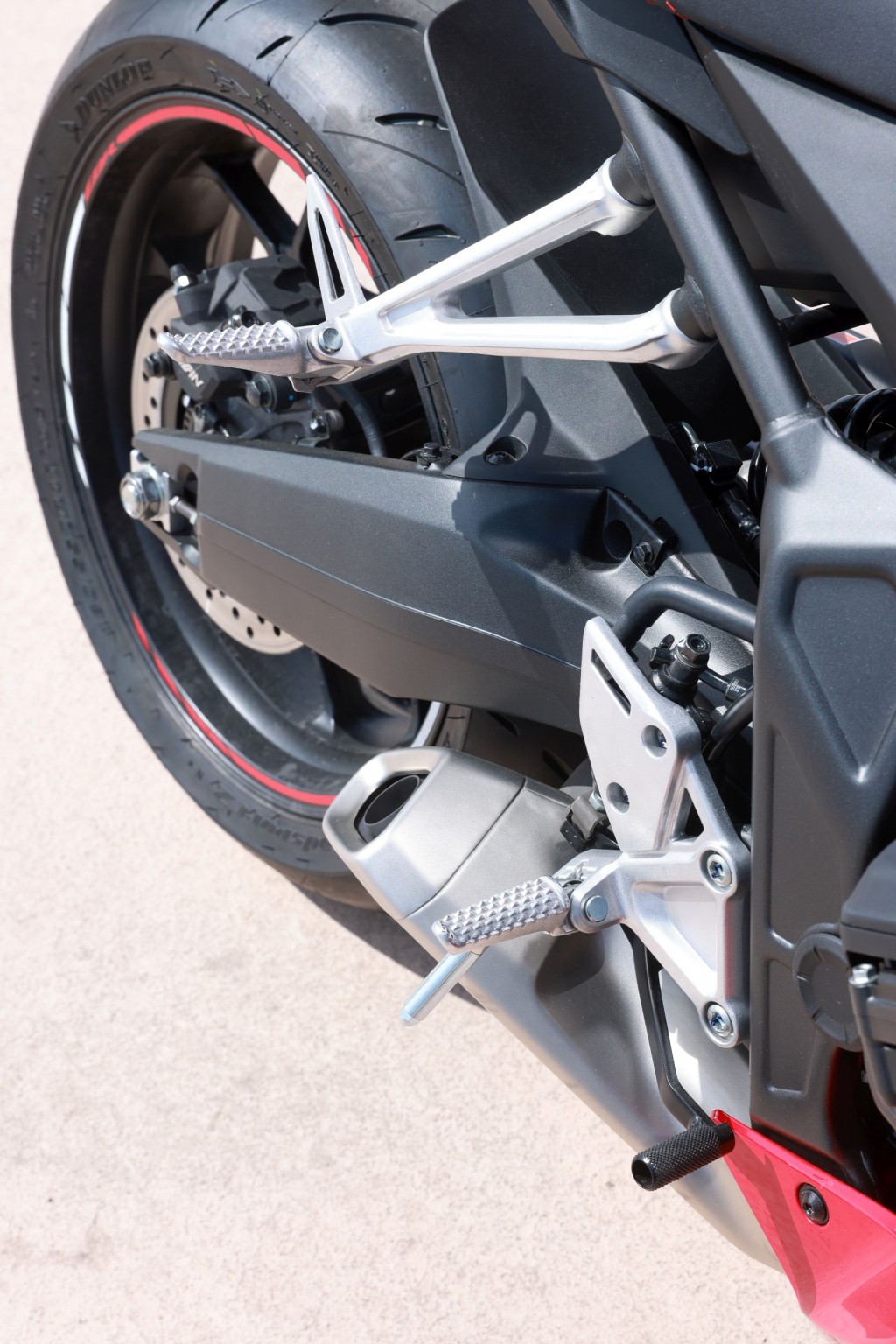 Honda CBR650R Test sprzęgła elektrycznego 2024 - Obraz 57