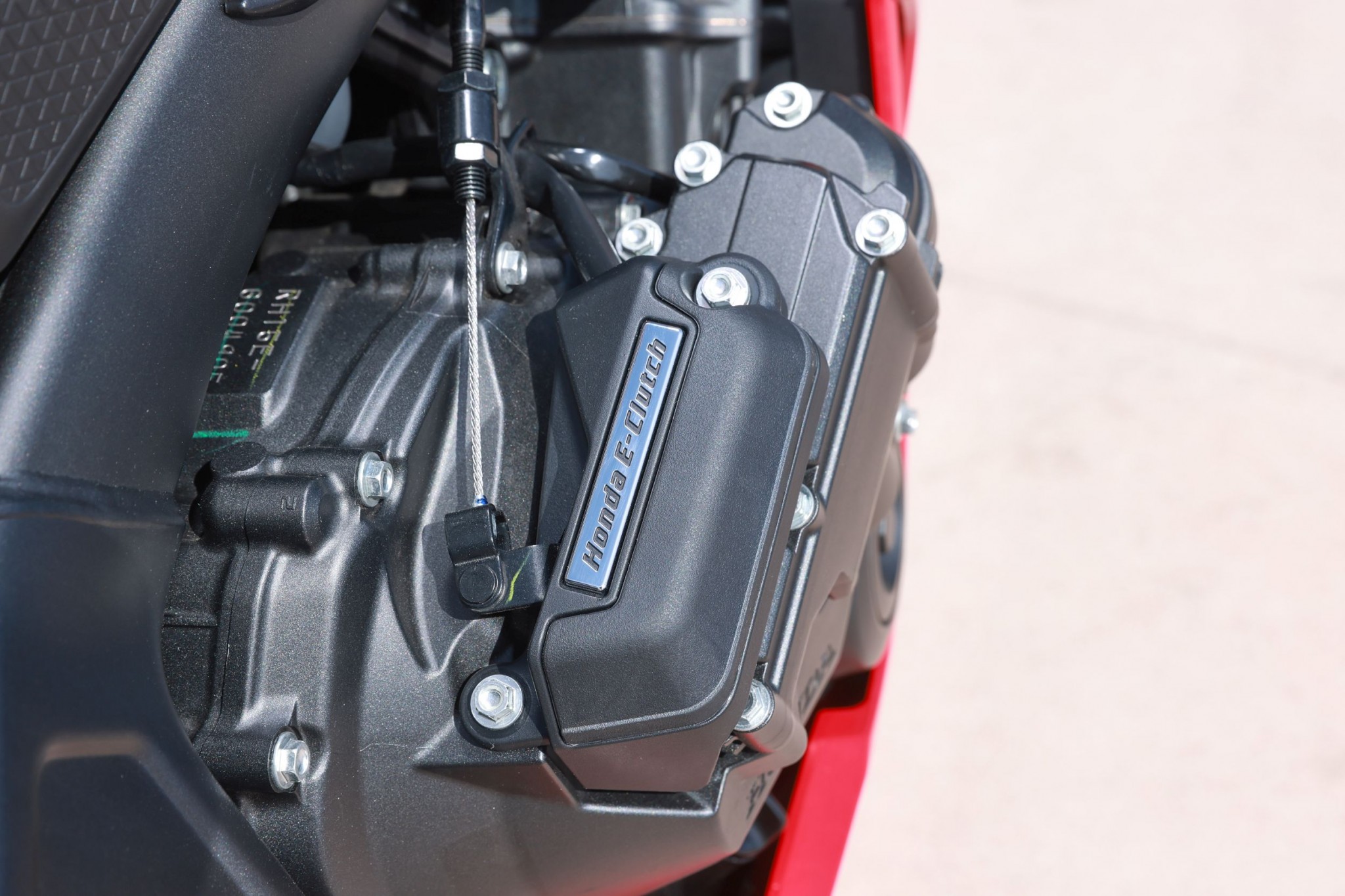 Honda CBR650R E-kopplingstest 2024 - Bild 33