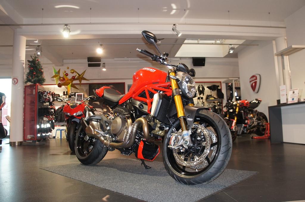 - Präsentation Ducati Monster1200 0