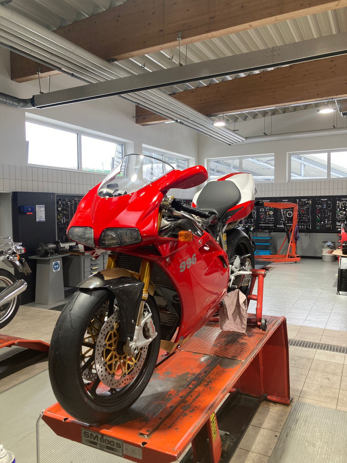  - Aufbau Ducati 996S 16
