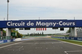 /galleries-superstock-magny-cours-mai-2008-16748