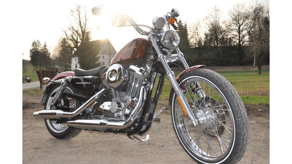 Harley-Davidson Sportster XL 1200 V Seventy-Two - Obrázek 23