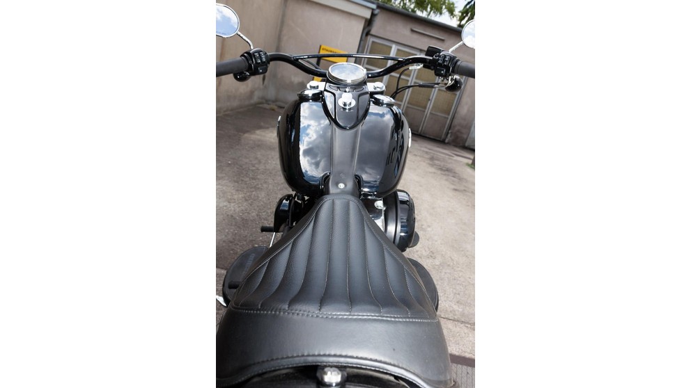 Harley-Davidson Softail Slim FLS - Bild 21