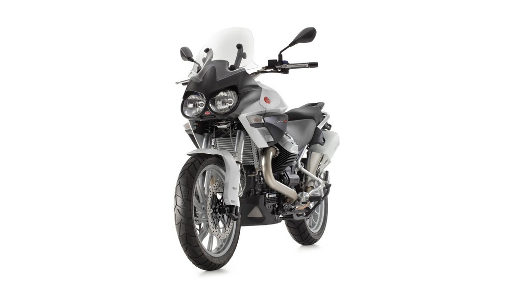 Moto Guzzi Stelvio 1200 8V - Image 17