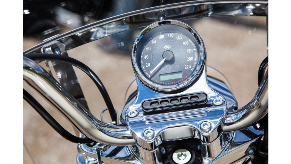 Harley-Davidson Sportster XL 1200T SuperLow - Slika 10