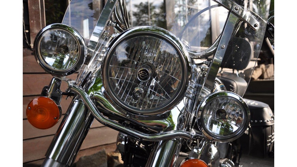Harley-Davidson Softail Heritage Classic FLSTC - Resim 19