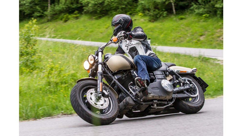 Harley-Davidson Dyna Fat Bob FXDF - Immagine 10