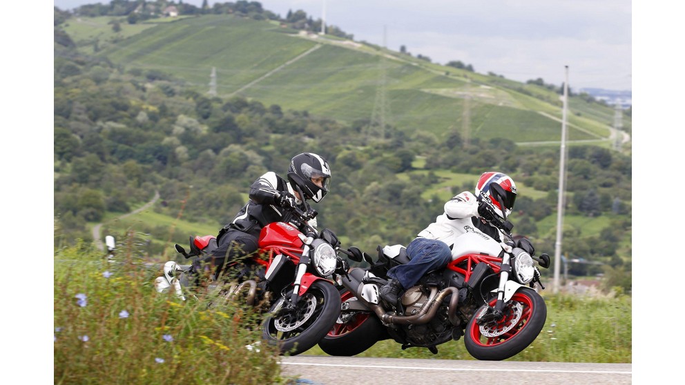 Ducati Monster 1200 - Bild 9