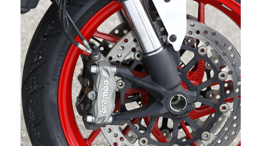 Ducati Monster 1200 - Kép 17