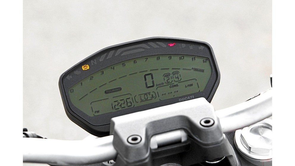 Ducati Monster 1200 - Слика 20