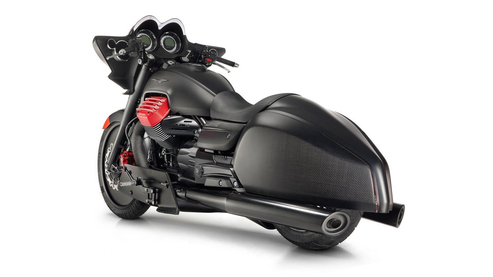 Moto Guzzi California 1400 Custom - Obrázek 22