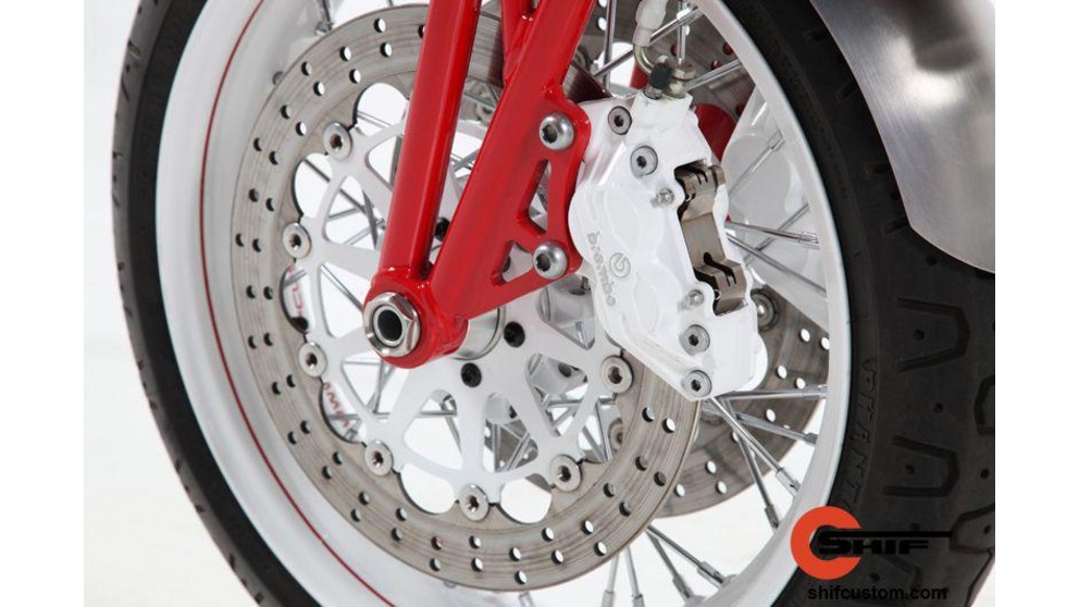 Ducati GT 1000 - Obrázek 4