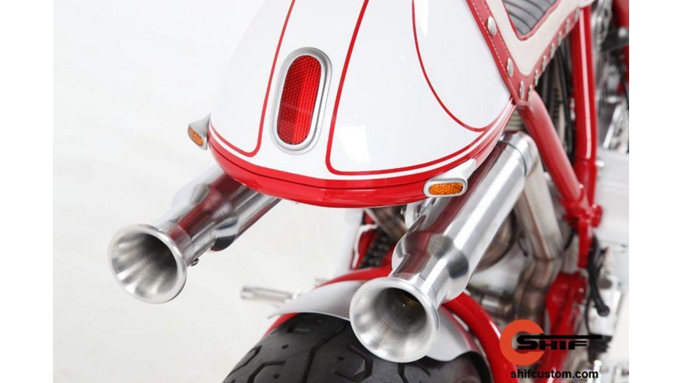 Ducati GT 1000 - Obrázok 7