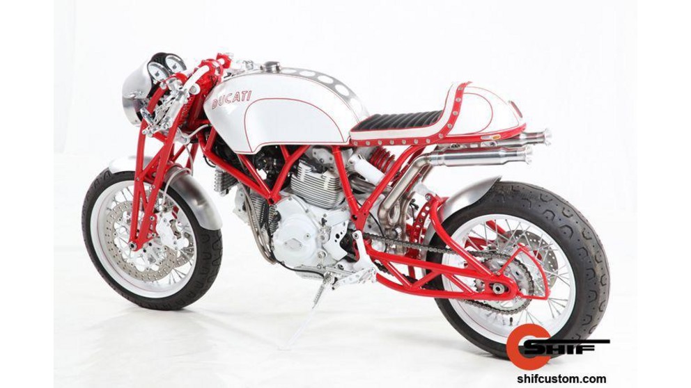 Ducati GT 1000 - Obrázok 22