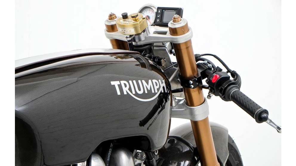 Triumph Thruxton Ace - Obrázok 18