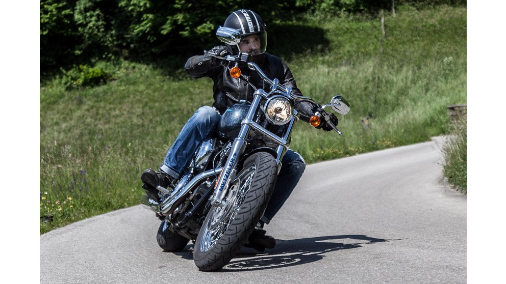 Harley-Davidson Dyna Low Rider FXDL - Obrázek 3
