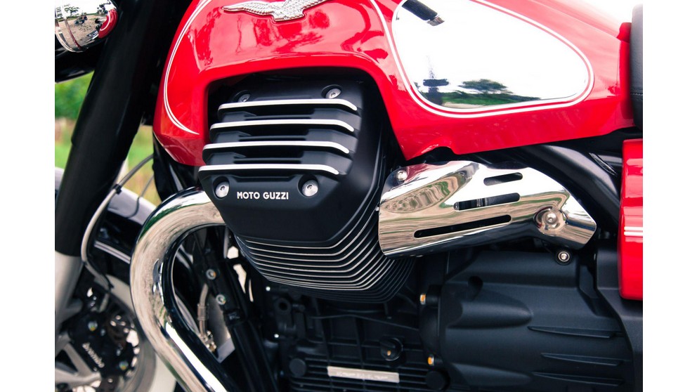 Moto Guzzi California 1400 Eldorado - Resim 23