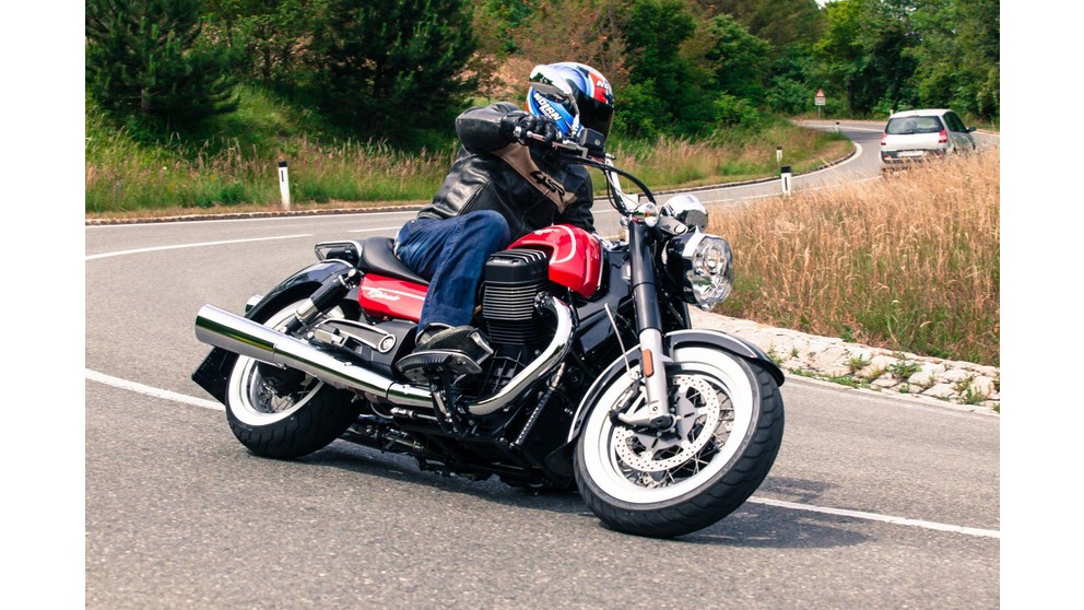 Moto Guzzi California 1400 Eldorado - Imagem 20