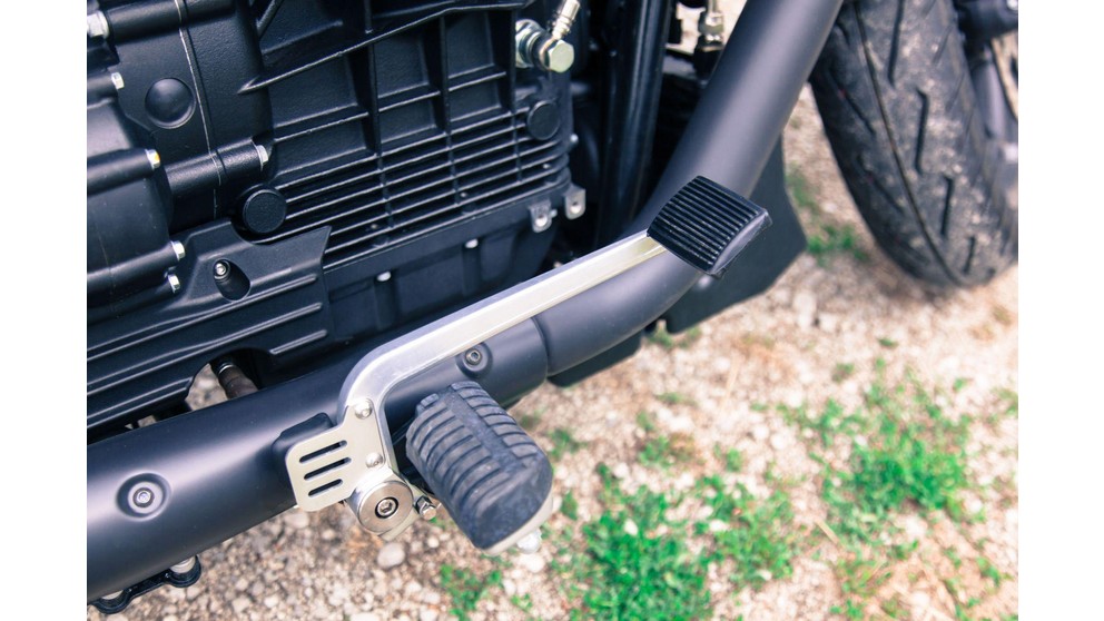 Moto Guzzi California 1400 Audace - Imagem 22