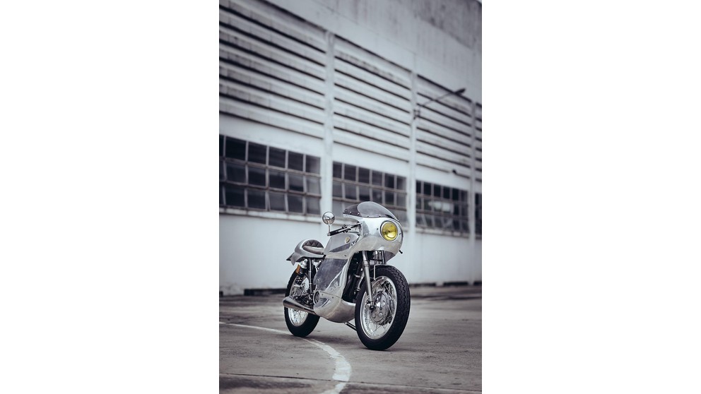 Yamaha SR 400 - Bild 21
