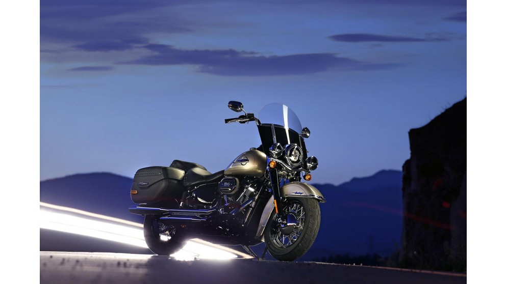 Harley-Davidson Softail Breakout 114 FXBRS - Resim 11