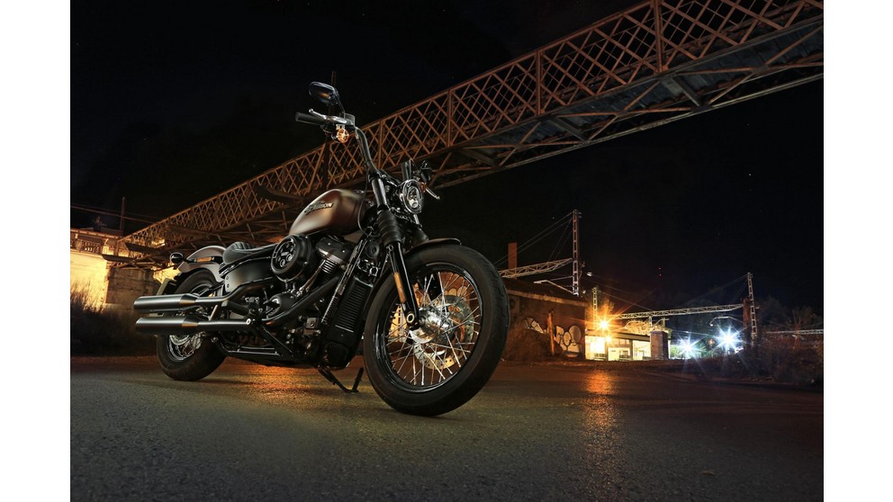 Harley-Davidson Softail Breakout 114 FXBRS - Resim 12