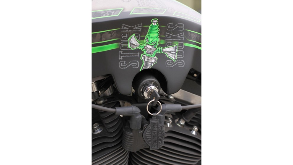 Harley-Davidson Sportster XL 1200 N Nightster - Obraz 18