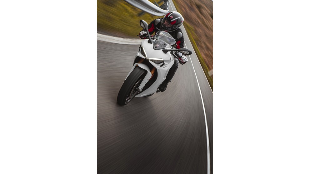 Ducati SuperSport 950 - Obraz 12