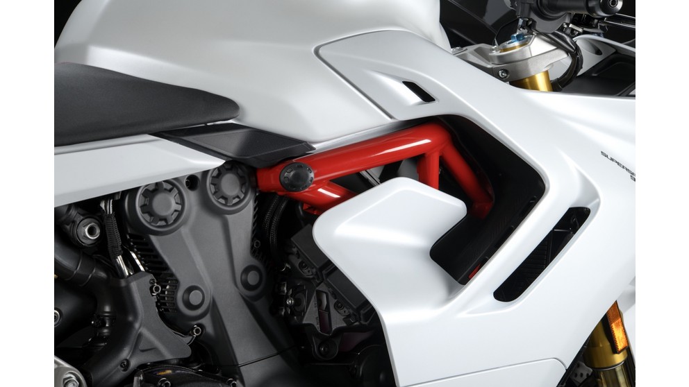 Ducati SuperSport 950 - Resim 24