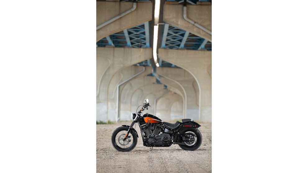 Harley-Davidson CVO Road Glide FLTRSE - Obraz 21