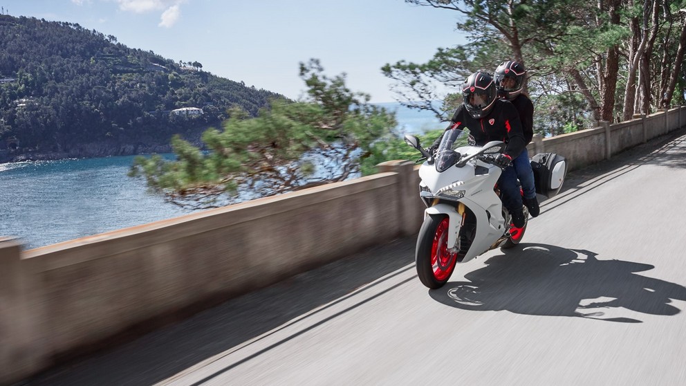 Ducati SuperSport - Image 15