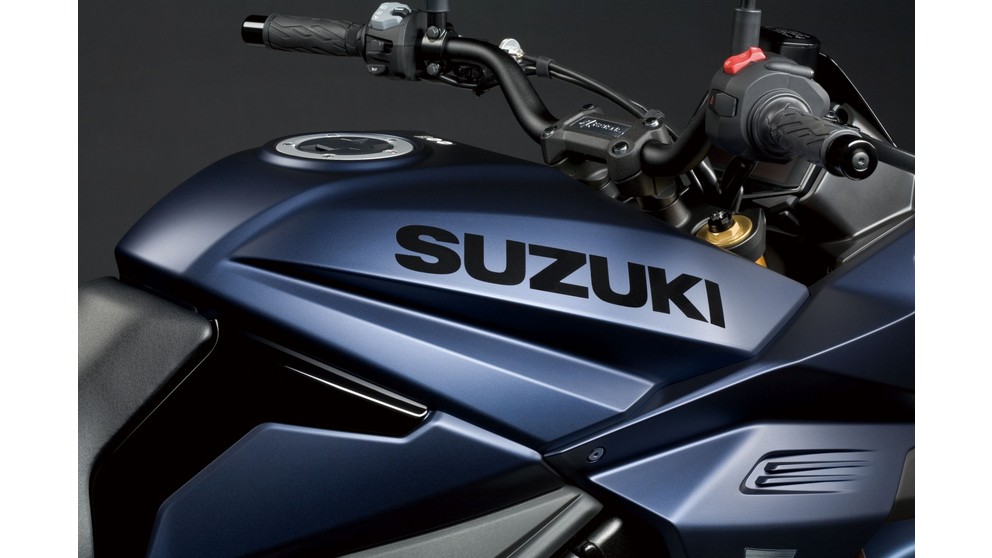 Suzuki GSX-S1000S Katana - Obrázok 18
