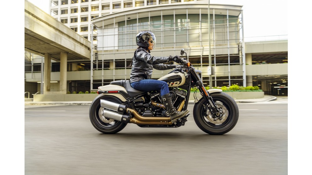 Harley-Davidson Softail Standard FXST - Immagine 22