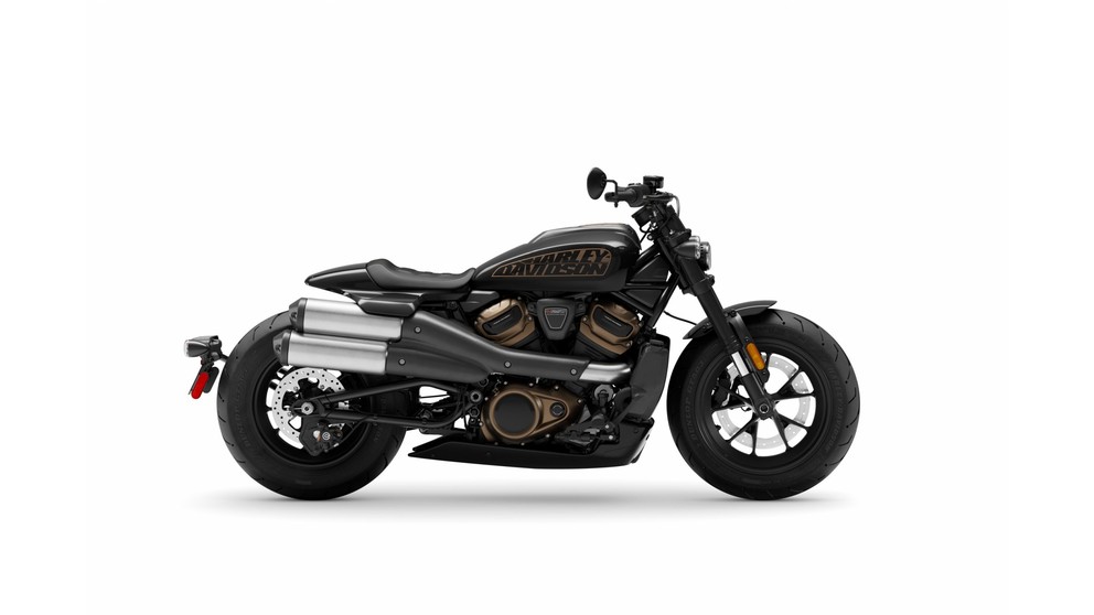 Harley-Davidson Softail Standard FXST - Image 16
