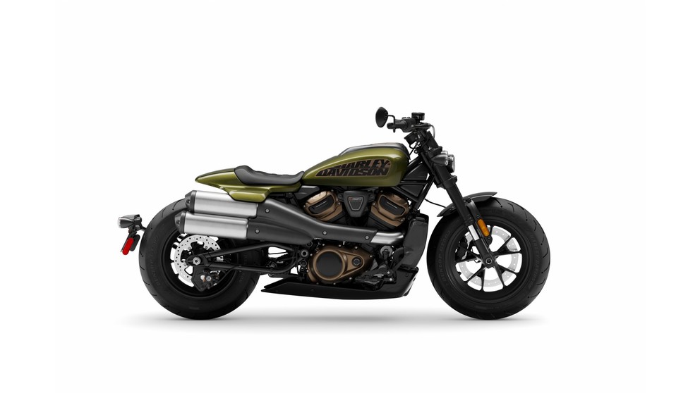Harley-Davidson Softail Standard FXST - Image 18