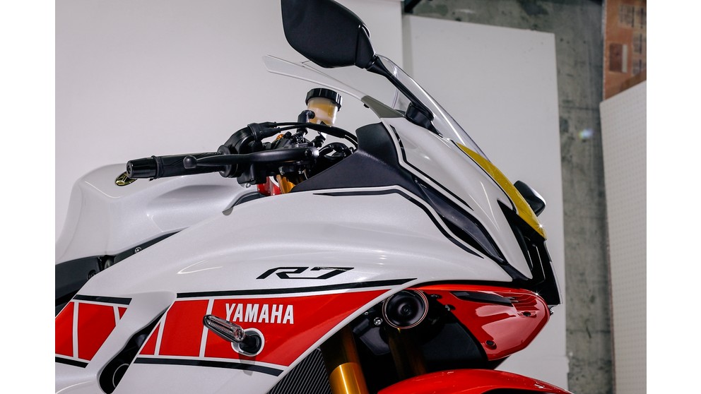 Yamaha R7 World GP 60th Anniversary - Imagem 24