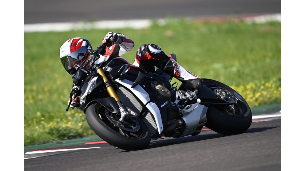 Ducati Streetfighter V4 SP - Imagen 24