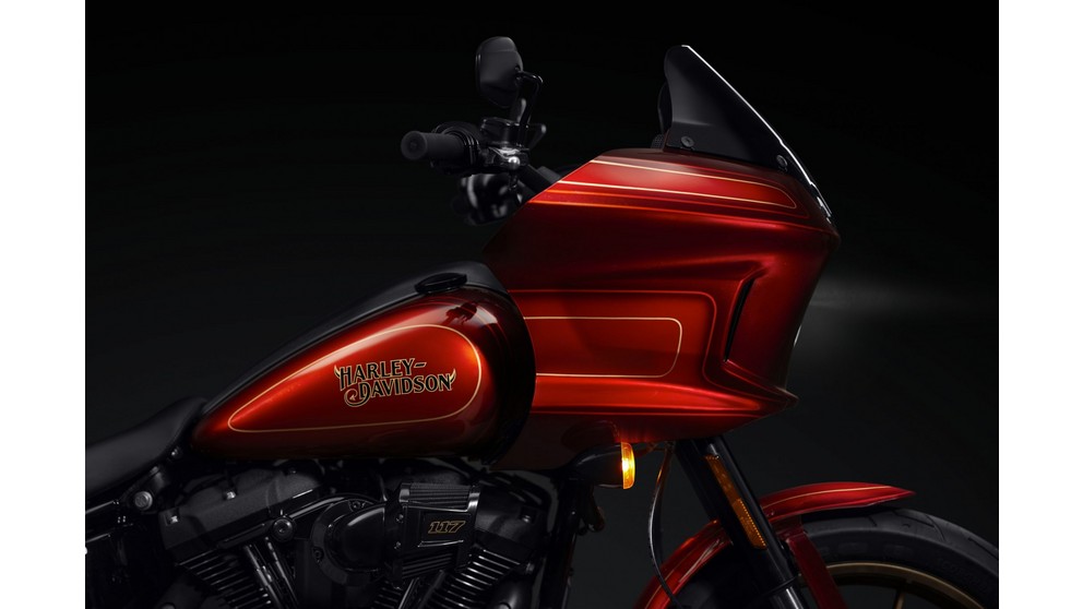 Harley-Davidson Softail Low Rider ST - Bild 21