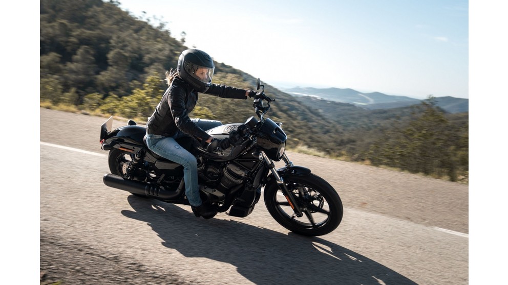 Harley-Davidson Touring Street Glide ST - Obrázek 20
