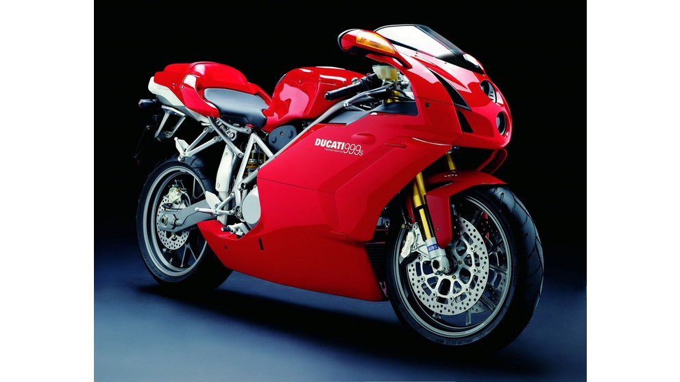 Ducati 999 - Image 8
