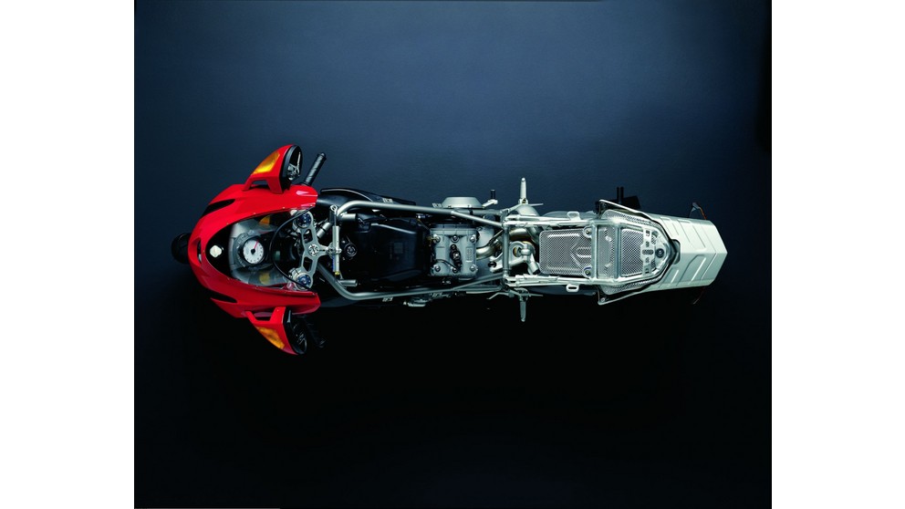 Ducati 999S - Image 6