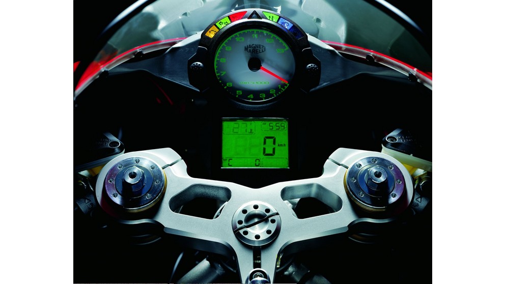 Ducati 999S - Resim 7