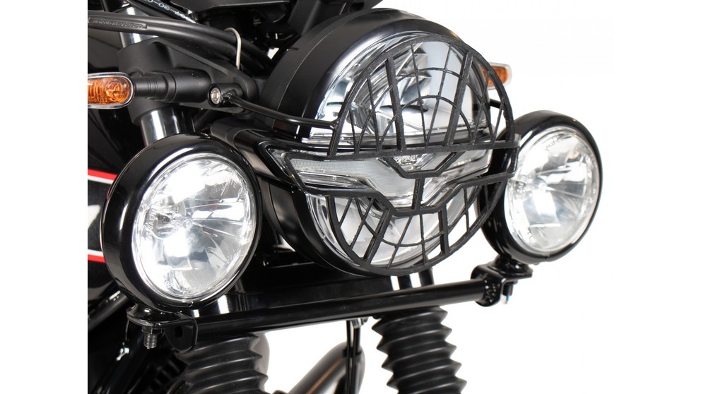 Moto Guzzi V7 Stone Special Edition - Kép 8