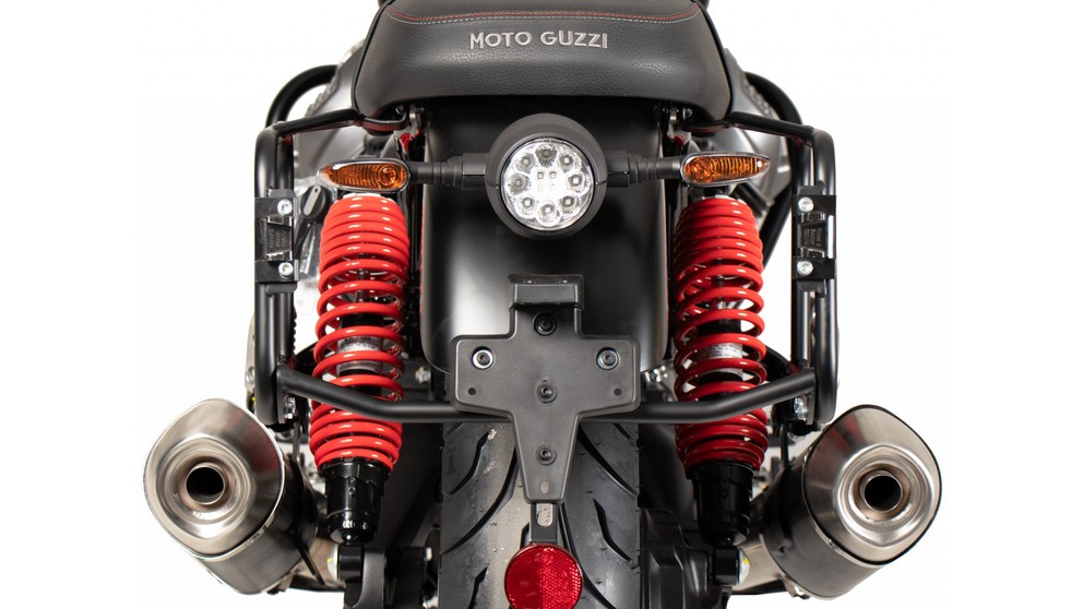 Moto Guzzi V7 Stone Special Edition - Kép 23
